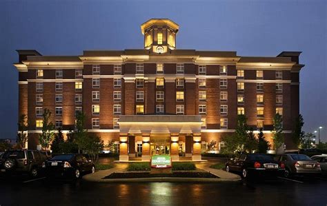 courtyard by marriott easton ohio.